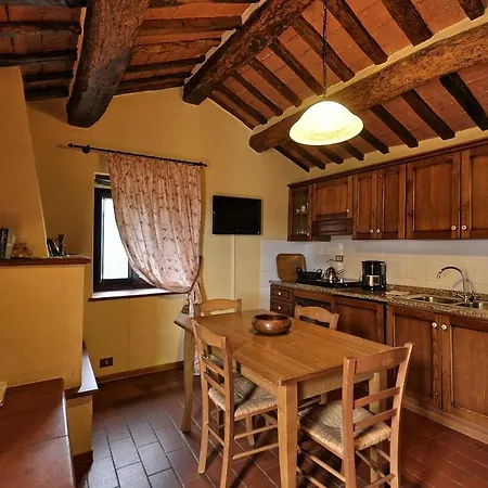 Vernazzano Basso Sleeps 4 דירה