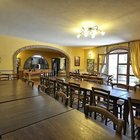 Vernazzano Basso Sleeps 4