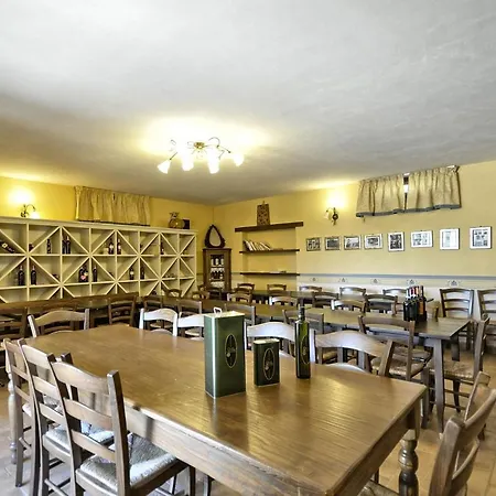 Vernazzano Basso Sleeps 4 *