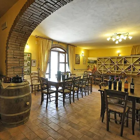 Vernazzano Basso Sleeps 4