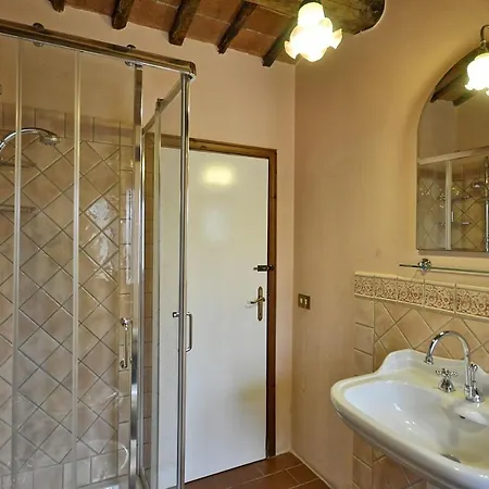 Vernazzano Basso Sleeps 4 דירה